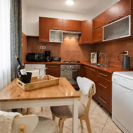 Promaja Appartamento *